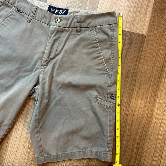 Fox Racing Men’s Grey Chino Side Pocket Shorts size 30 fox 10.5” inseam - Picture 6 of 8